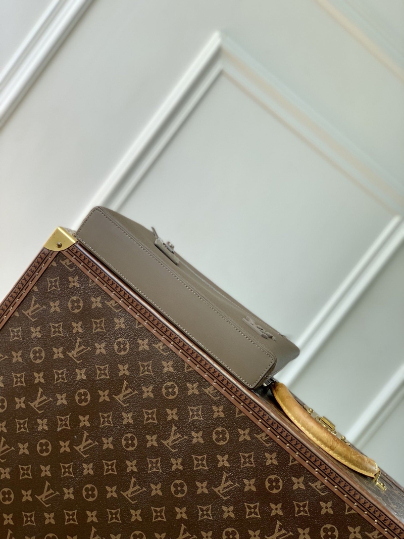 LV Clutch Bags